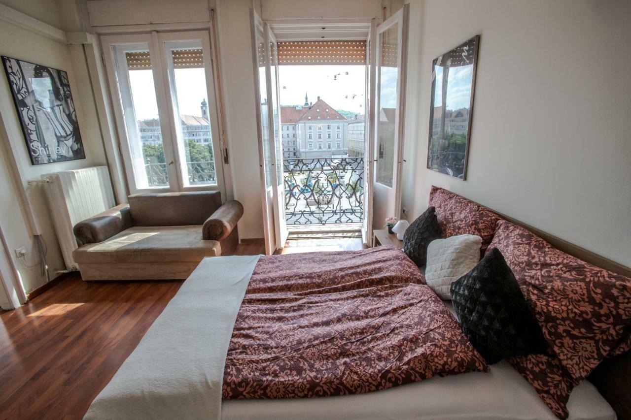 Top Location Budapest — Photos 3